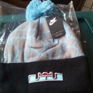 Nike lebron James beanie